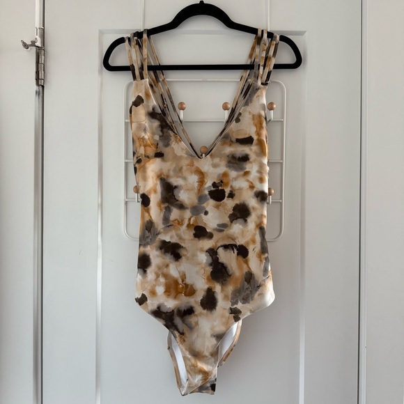 BCBG brown & tan abstract print one-piece strappy swimsuit - 14 (XL) NWT - Picture 1 of 6